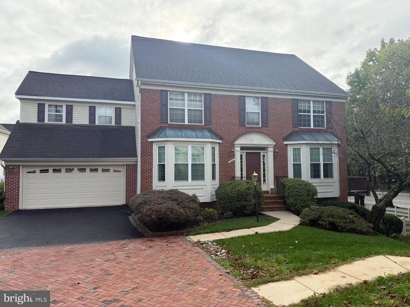 6345 Alderman Dr, Alexandria, VA 22315