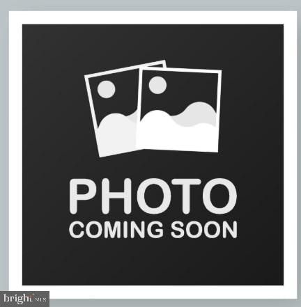 8503 Woodland Manor Dr, Laurel, MD 20724