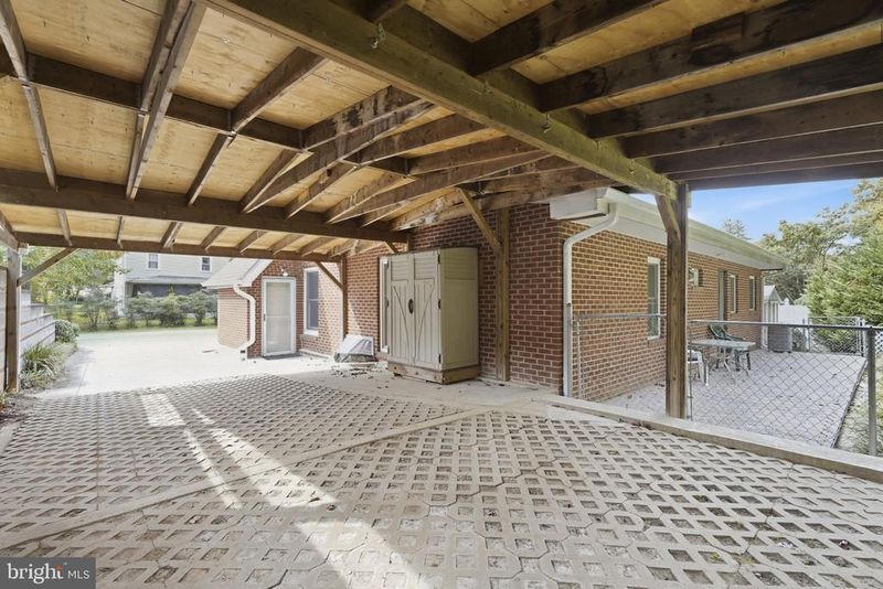 6312 Old Dominion Dr, Mclean, VA 22101