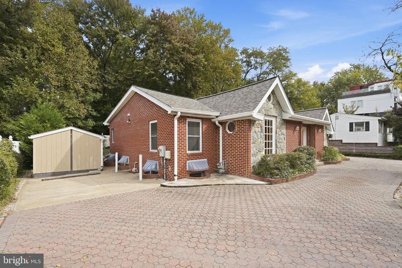 6312 Old Dominion Dr, Mclean, VA 22101