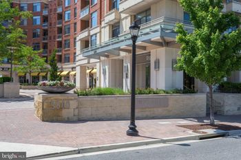 3600 S South Glebe Rd #617, Arlington, VA 22202