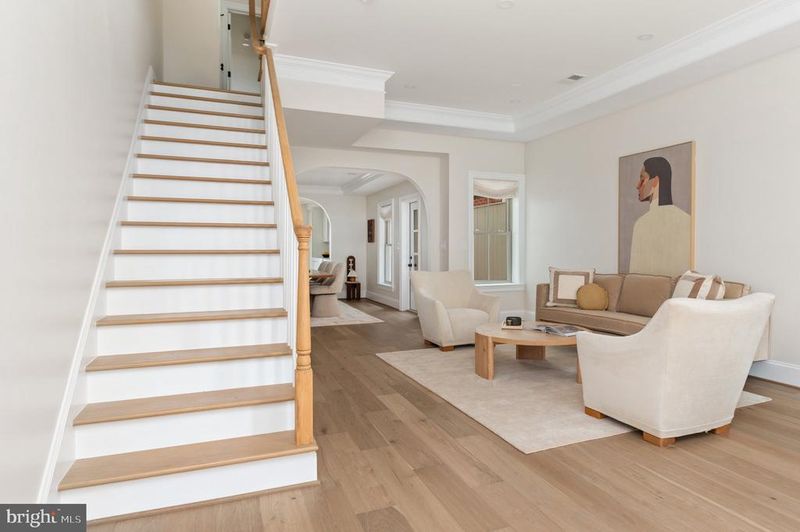 1614 Corcoran St NW, Washington, DC 20009