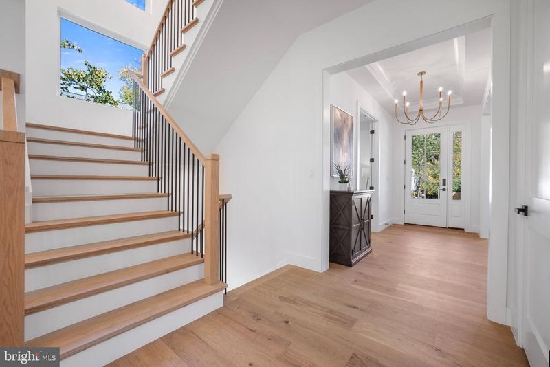 1827 Olmstead, Falls Church, VA 22043