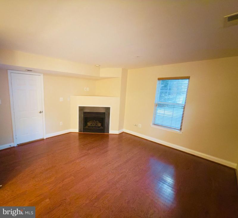 205 Garden View Way, Rockville, MD 20850