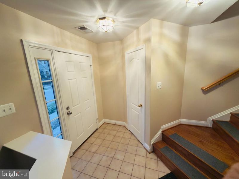 205 Garden View Way, Rockville, MD 20850