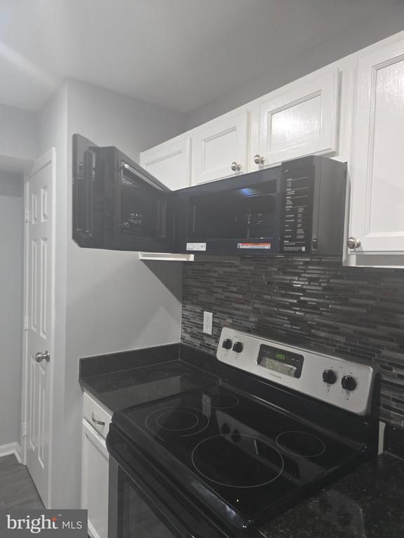 9605 Lake Pointe Ct #303, Upper Marlboro, MD 20774