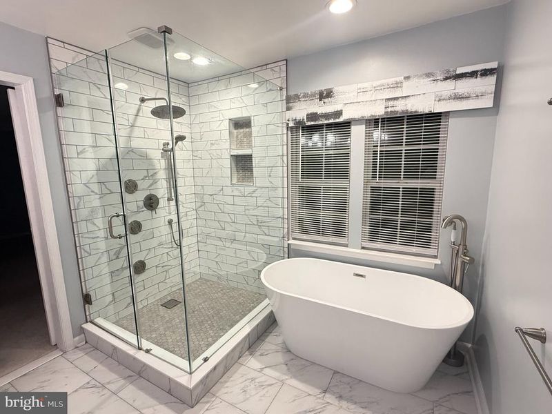 4275 Pemberley Ct, Woodbridge, VA 22193