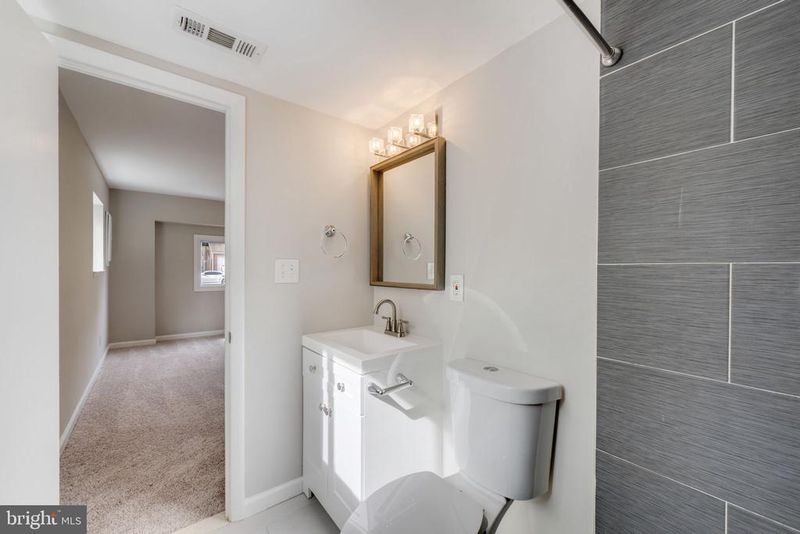 2703 Gaither St, Temple Hills, MD 20748