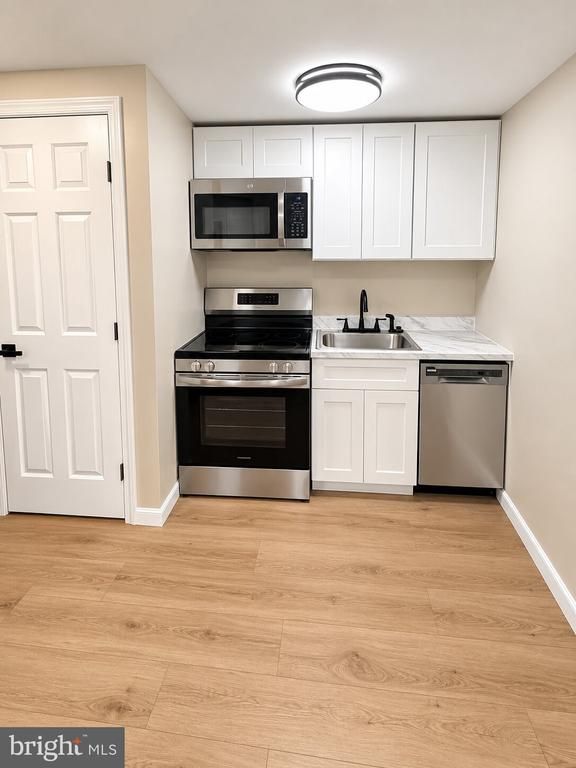 1214 Quincy St NW #1, Washington, DC 20011
