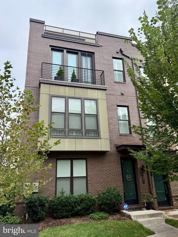 4621 Quinns Mill Way, Chantilly, VA 20151