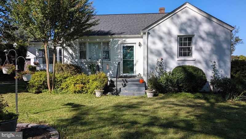 6384 John Mosby Hw, Middleburg, VA 20117