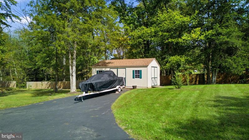 12509 Nokesville Rd, Nokesville, VA 20181