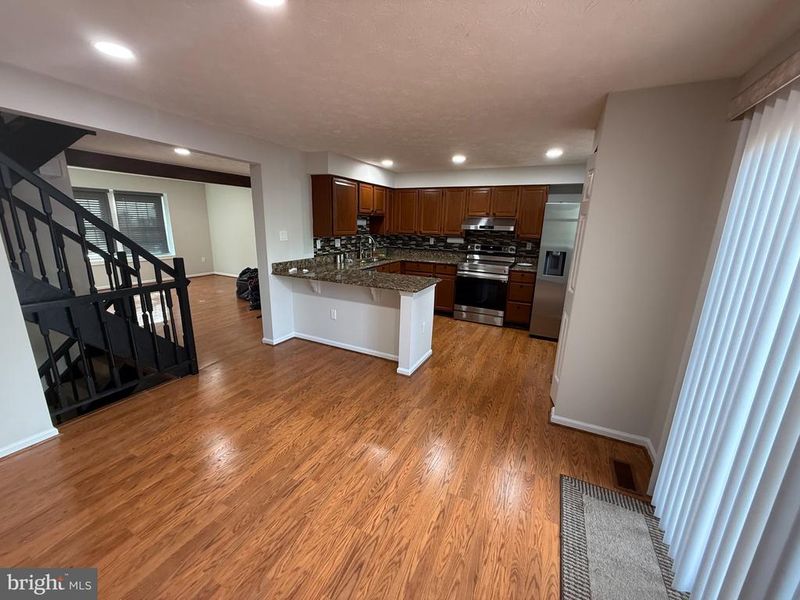 14800 Crosswood Ter, Burtonsville, MD 20866