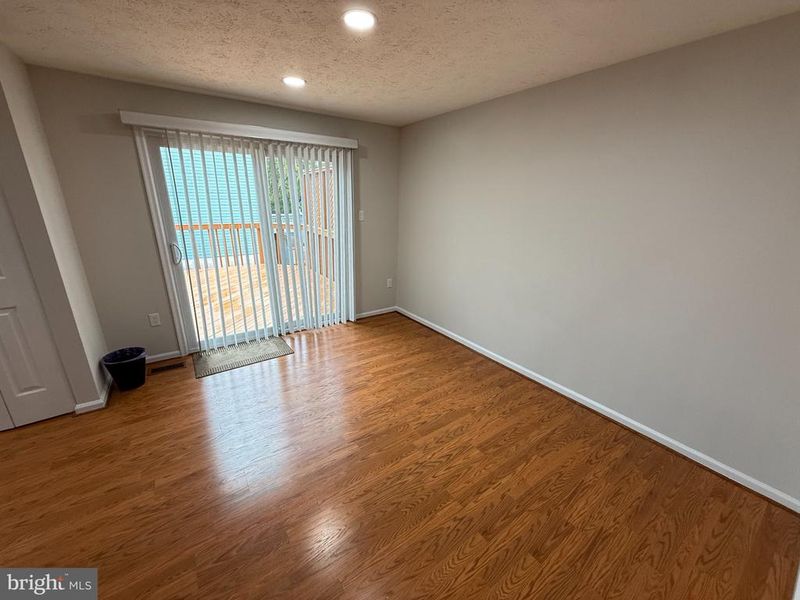 14800 Crosswood Ter, Burtonsville, MD 20866