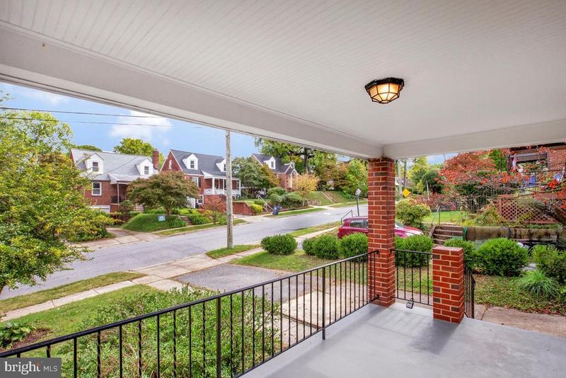 6112 43rd St, Hyattsville, MD 20781