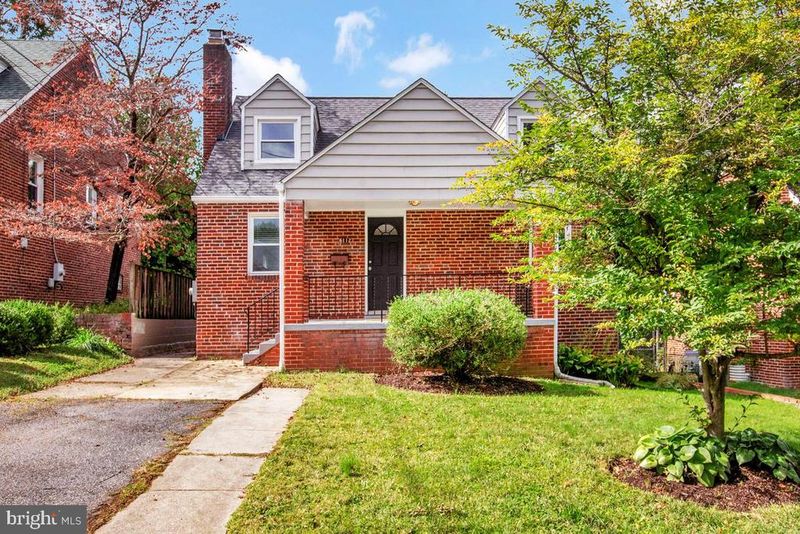 6112 43rd St, Hyattsville, MD 20781