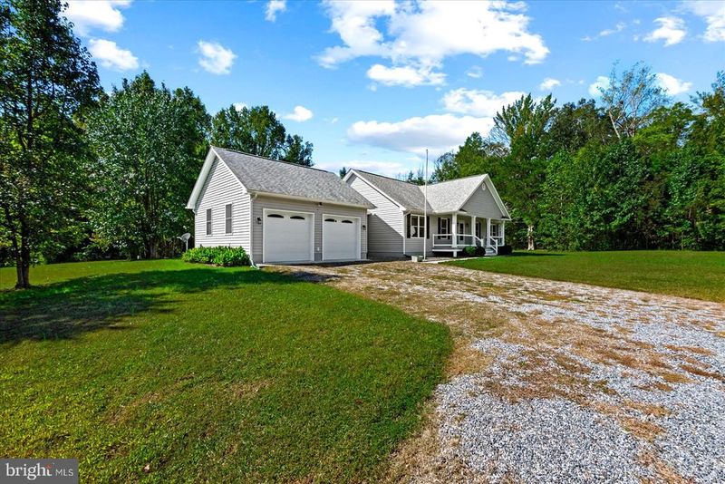 14270 Nelson Hill Rd, Milford, VA 22514