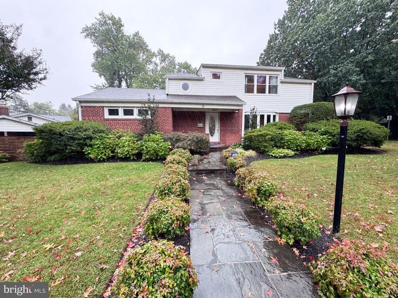 1216 Ballard St, Silver Spring, MD 20910
