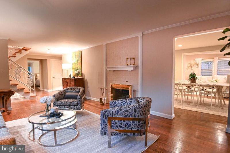 1216 Ballard St, Silver Spring, MD 20910