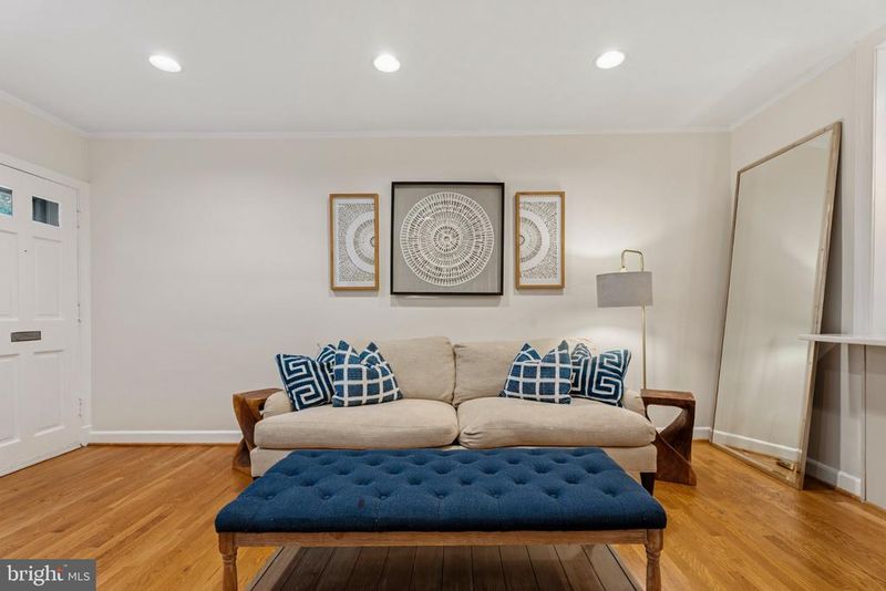 1201 S Barton St #181, Arlington, VA 22204