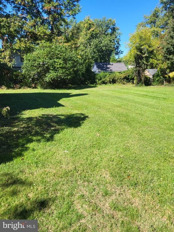 2200 - 2202 Scroggins Rd, Alexandria, VA 22302