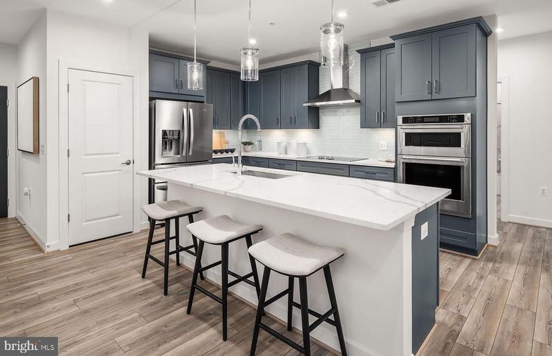 5830 Moonstone Way #402, Haymarket, VA 20169