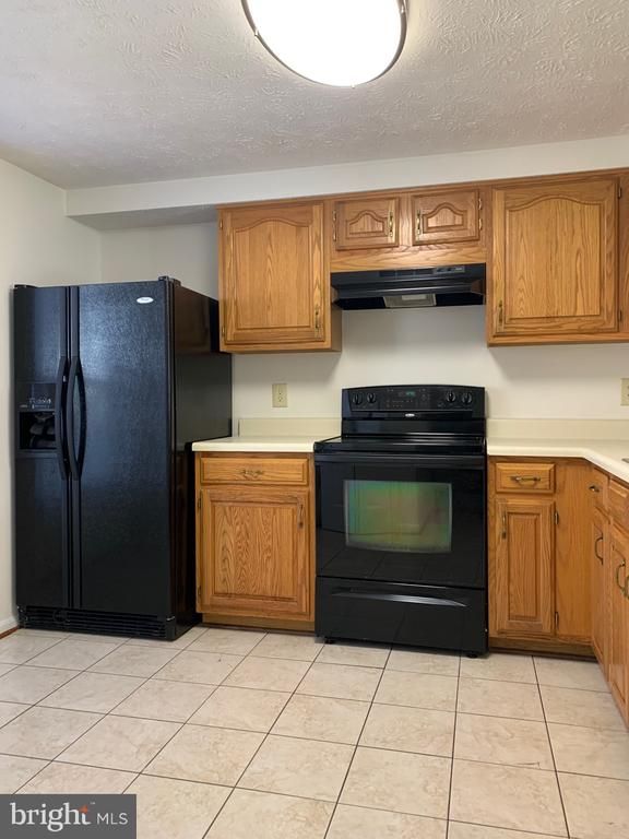 205 Independence Dr, Stafford, VA 22554