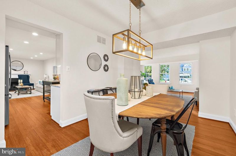 996 Headwater Rd, Annapolis, MD 21403