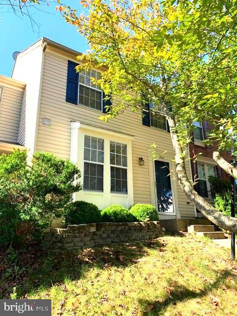 205 Independence Dr, Stafford, VA 22554