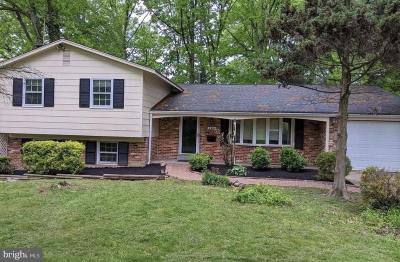 2406 Mistletoe, Adelphi, MD 20783
