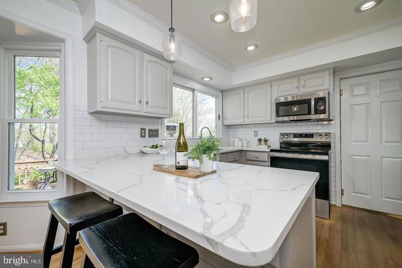 12108 Triple Crown Rd, Gaithersburg, MD 20878