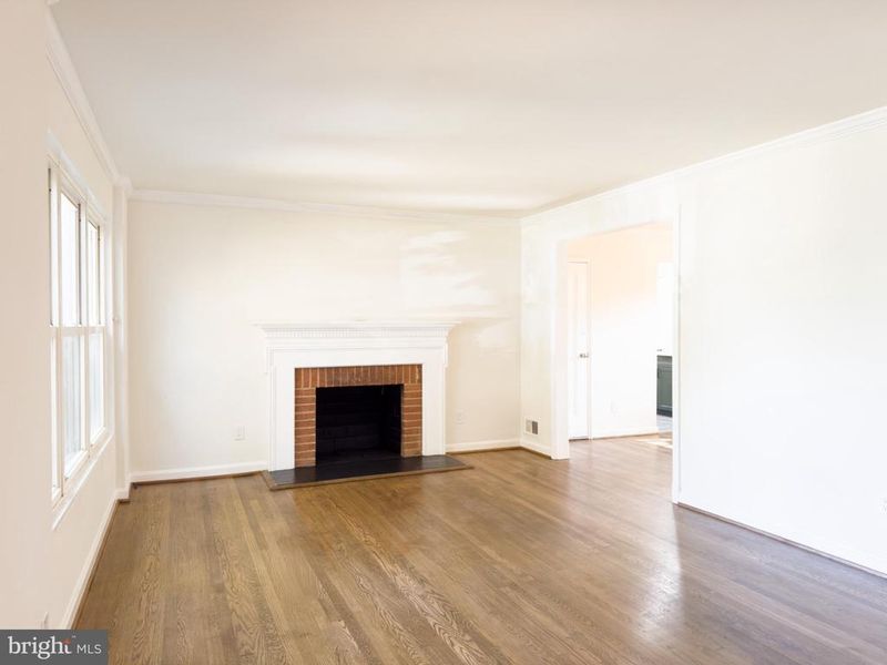 7015 Western Ave NW, Washington, DC 20015