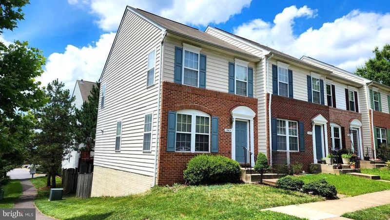 13963 Sawteeth Way, Centreville, VA 20121