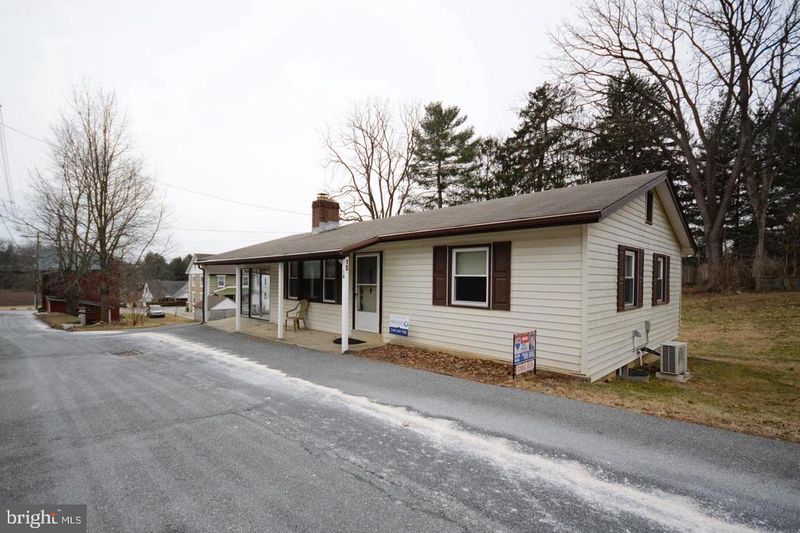 10 Koogle Dr, Middletown, MD 21769