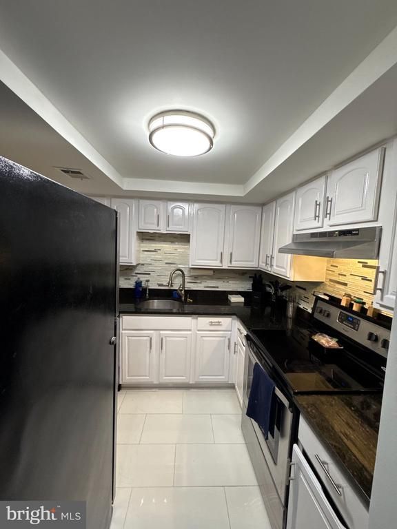 8896 Walutes Cir #D, Alexandria, VA 22309