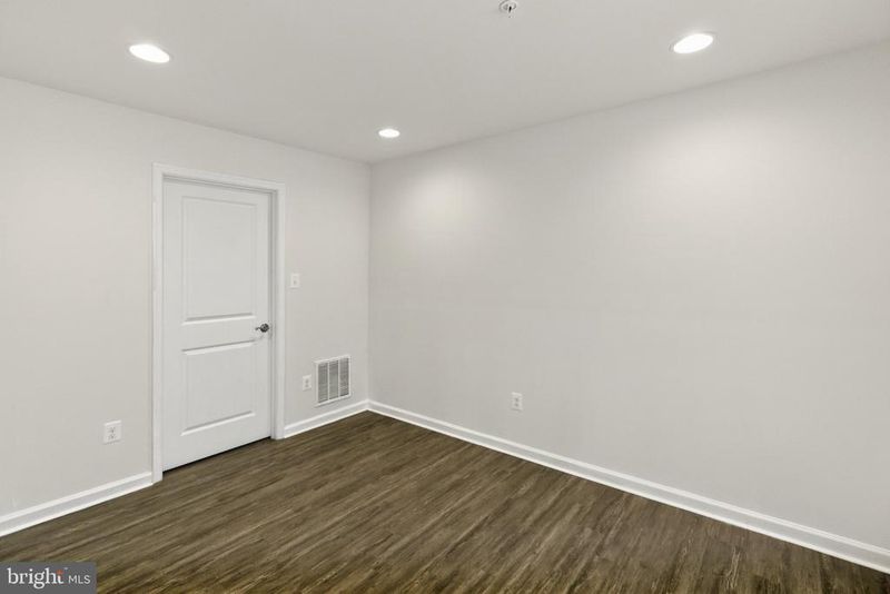 2914 Pinebrook, Landover, MD 20785