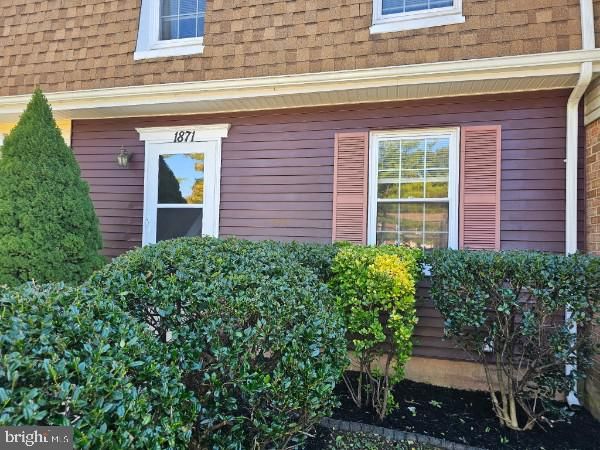 1871 Hawk Ct, Severn, MD 21144