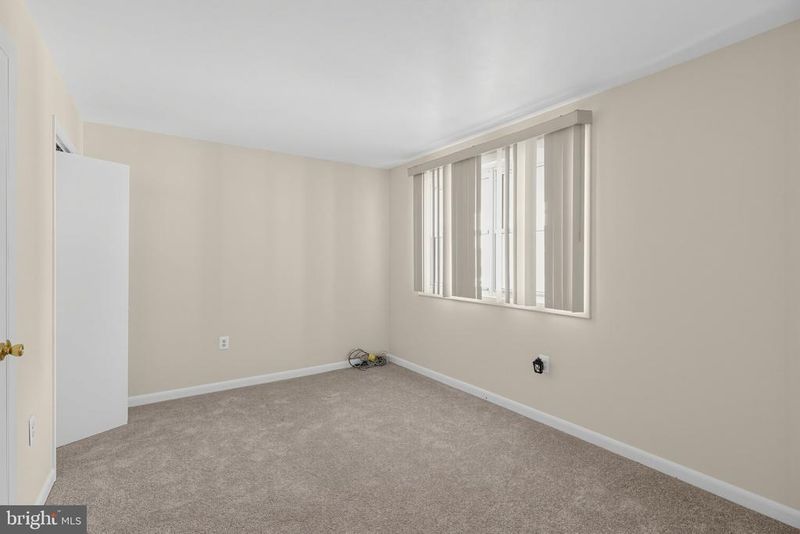 5704 Colon Ter, Temple Hills, MD 20748