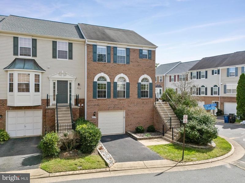20172 Bar Harbor Ter, Ashburn, VA 20147