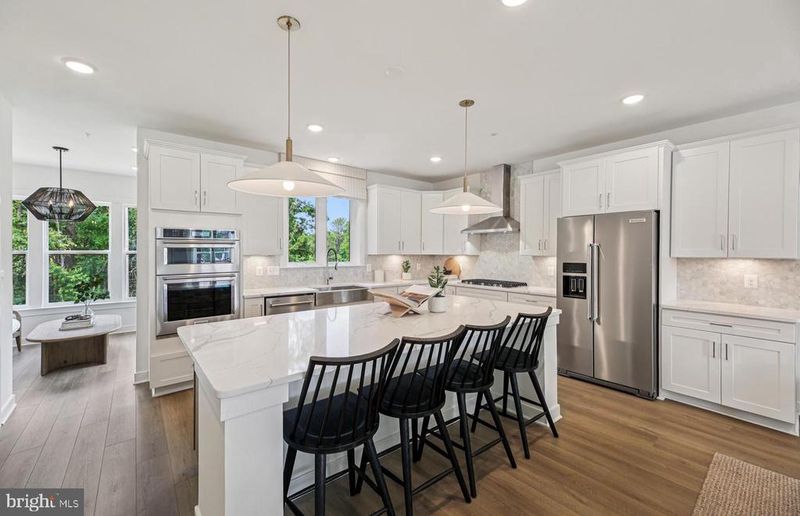 1160 Crested Wood Dr, Laurel, MD 20724
