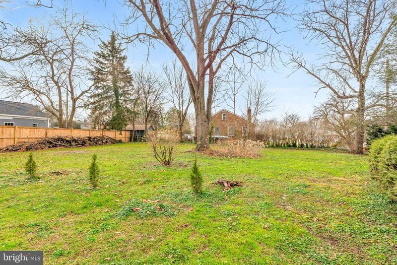 636 Schley Ave, Frederick, MD 21702