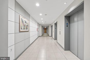 11990 Market St #408, Reston, VA 20190