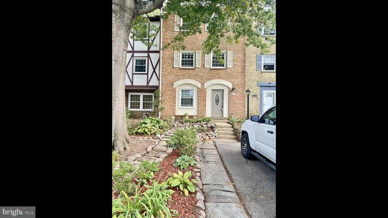 14839 Bodley Sq, Centreville, VA 20120