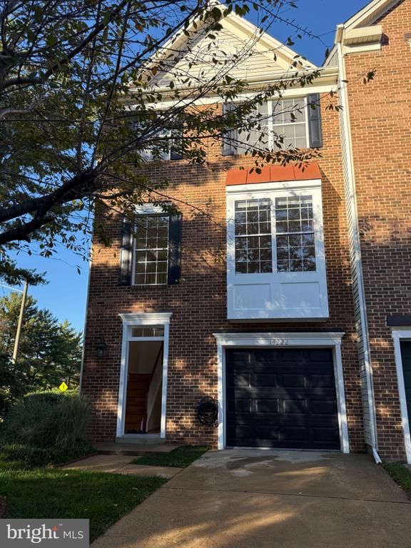 14222 Asher Vw, Centreville, VA 20121