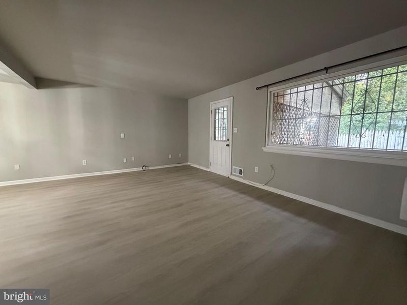 3741 Swann Rd #3, Suitland, MD 20746