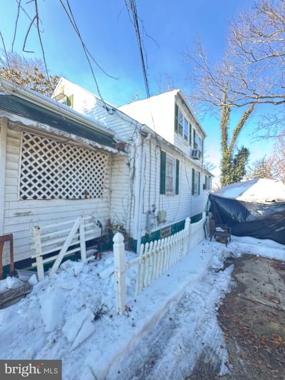4710 Bromley Ave, Suitland, MD 20746