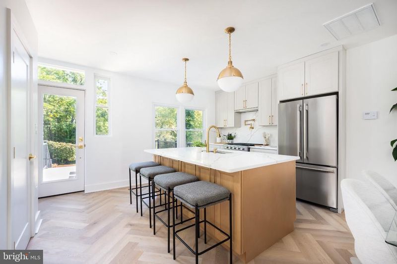 5317 7th St NW, Washington, DC 20011