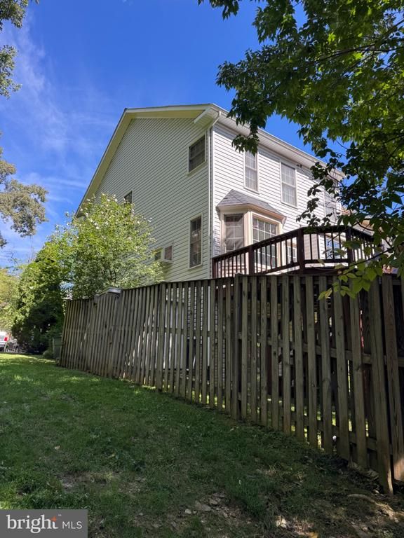 6499 English Ivy Ct, Springfield, VA 22152