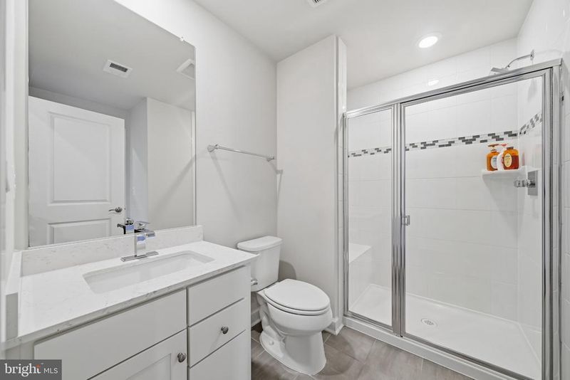 3089 Sassafras Ct, Fairfax, VA 22031