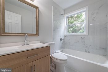 5604 Asbury Ct, Alexandria, VA 22312